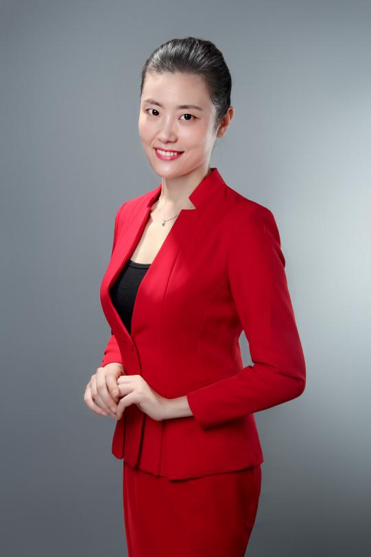 高级礼仪讲师 马丽